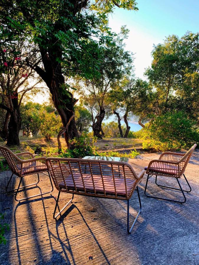 Nisaki Mathraki B&B Exteriér fotografie